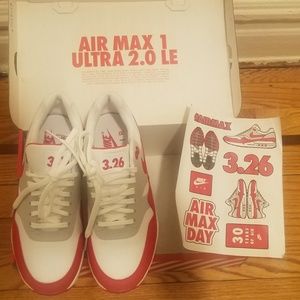 Women's Air Max 1 Ultra 2.0 LE White/University Re